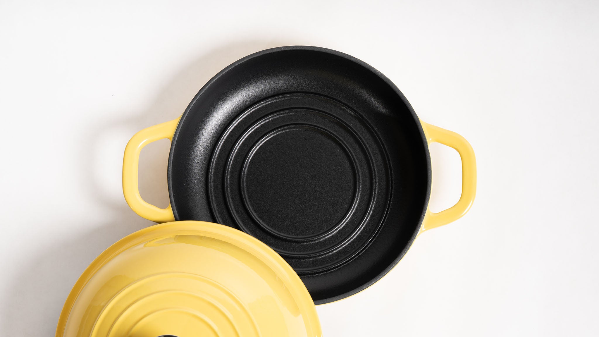 Cast Iron Bread Oven - Yellow